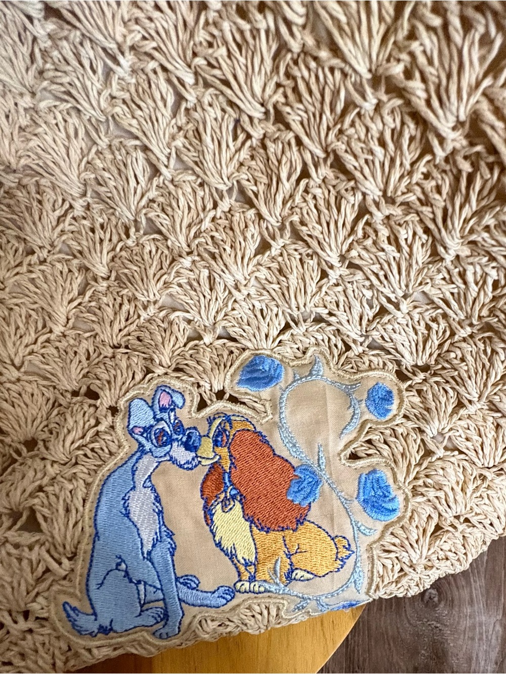 Disney Crocheted Straw Lined Large Tote Lady & the Tramp Embroidered Applique